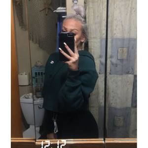 Meet your Posher, Cameron